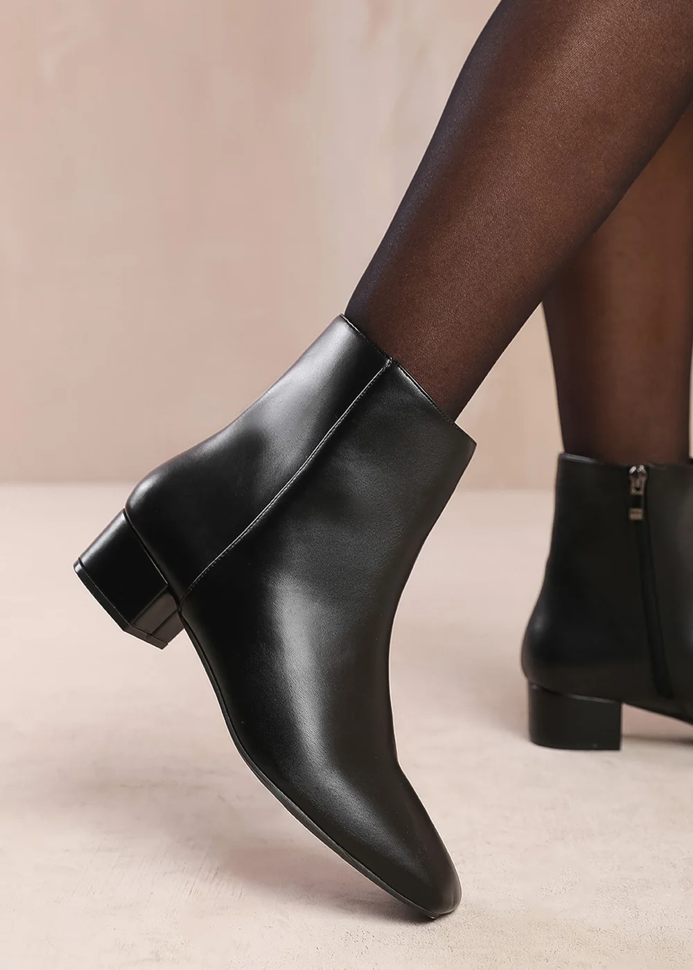 Where's That From Philadelphia Black Pu Block Heel Ankle Boots - 6 Image 3