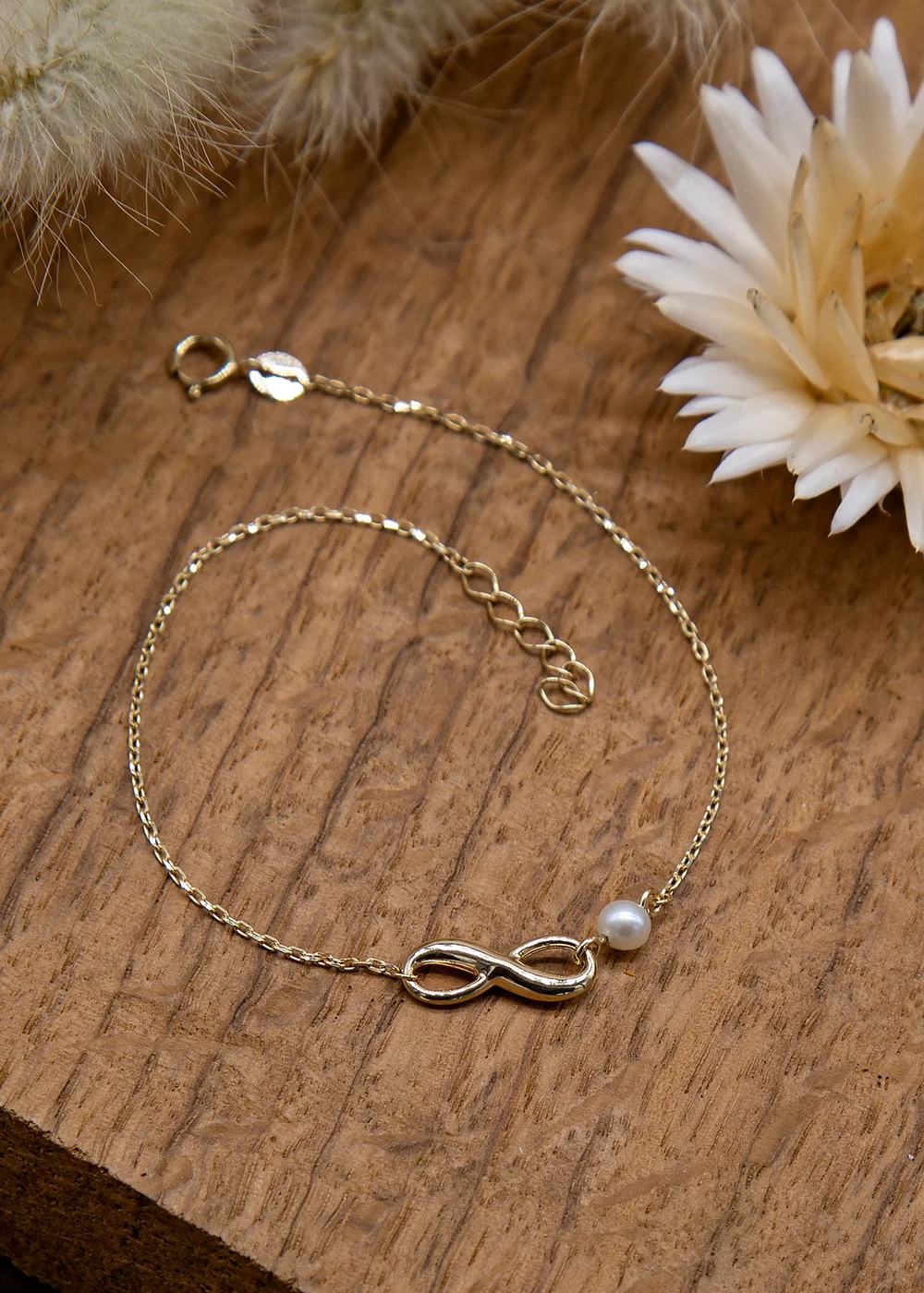 Golden Moments 9ct Gold Infinity Bracelet with Fresh Water Pearl - One Size Image 2