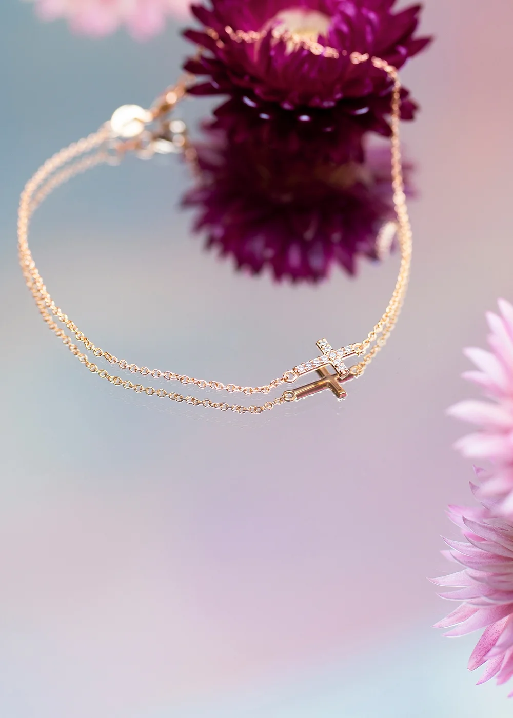 Golden Moments 9ct Yellow Gold Mini Cross Round CZ Bracelet - One Size Image 2