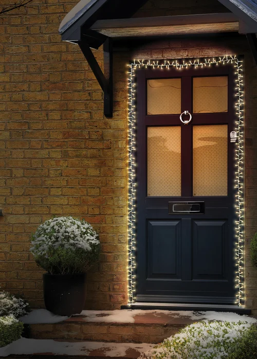 Premier Decorations 440 Warm White LED Supabrights Door Garland - No Size Image 1