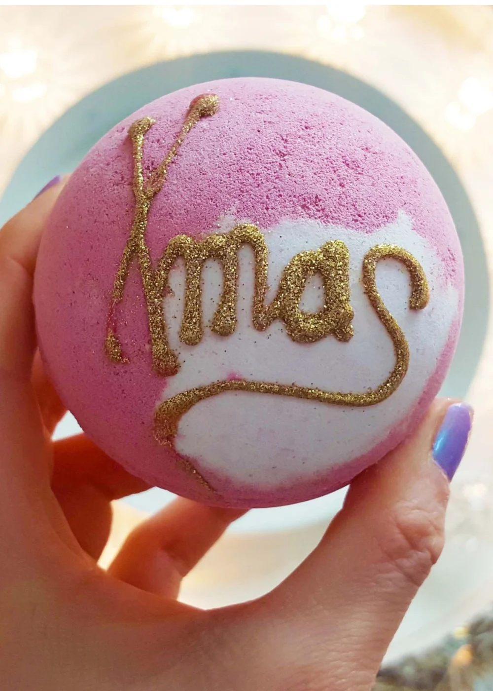 Bomb Cosmetics Here Comes Santa Bath Bomb Sack Set - One Size Image 2
