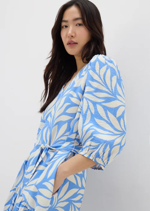 Et Vous Blue Palm Tie Waist Midaxi Dress - Size 8 Image 2