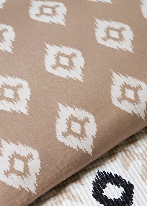 Natural Geometric Pinsonic Duvet Set - Single Image 3