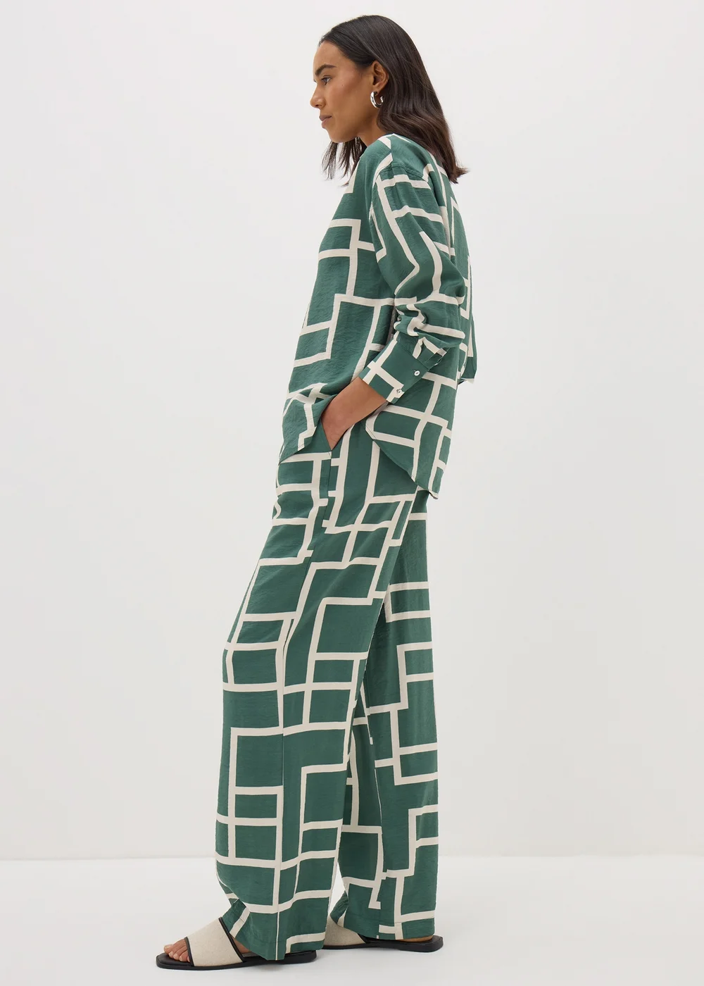 Et Vous Khaki Geometric Print Co Ord Wide Leg Trousers - 8 Image 2