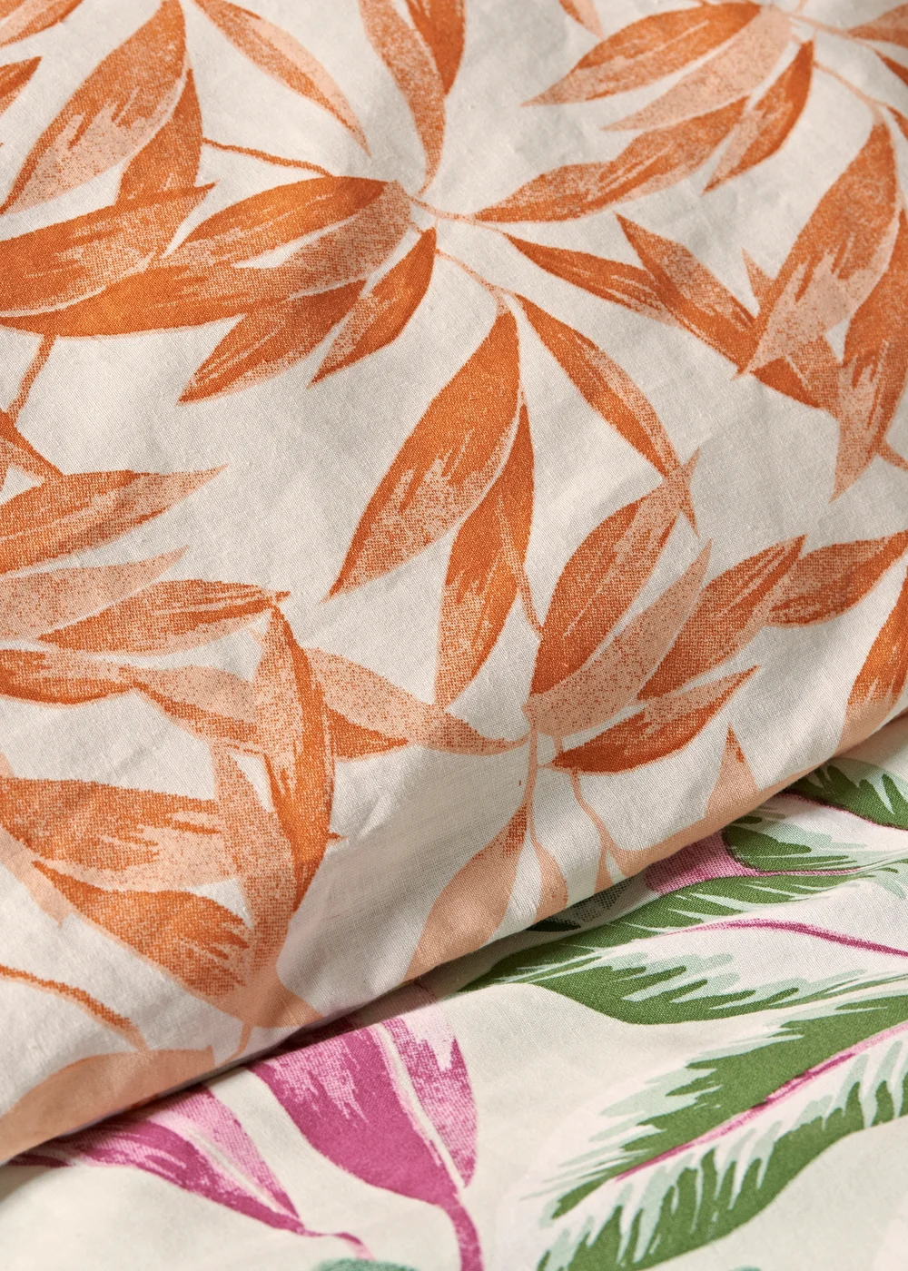 Multicolour Tropical Parrot Duvet Set - Single Image 3