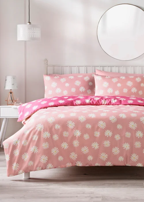 Pink Daisies Duvet Set - Double Image 1