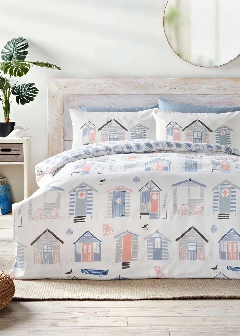 White Beach Huts Duvet Set - Single Image 1