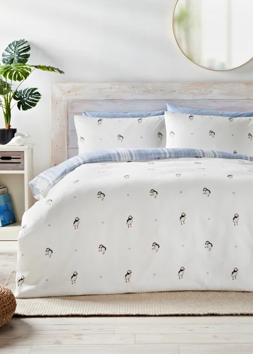 Cream Puffin Duvet Set - Single Image 1