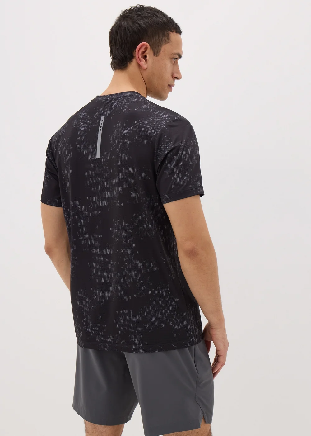 Souluxe Black Printed T-Shirt - S Image 3