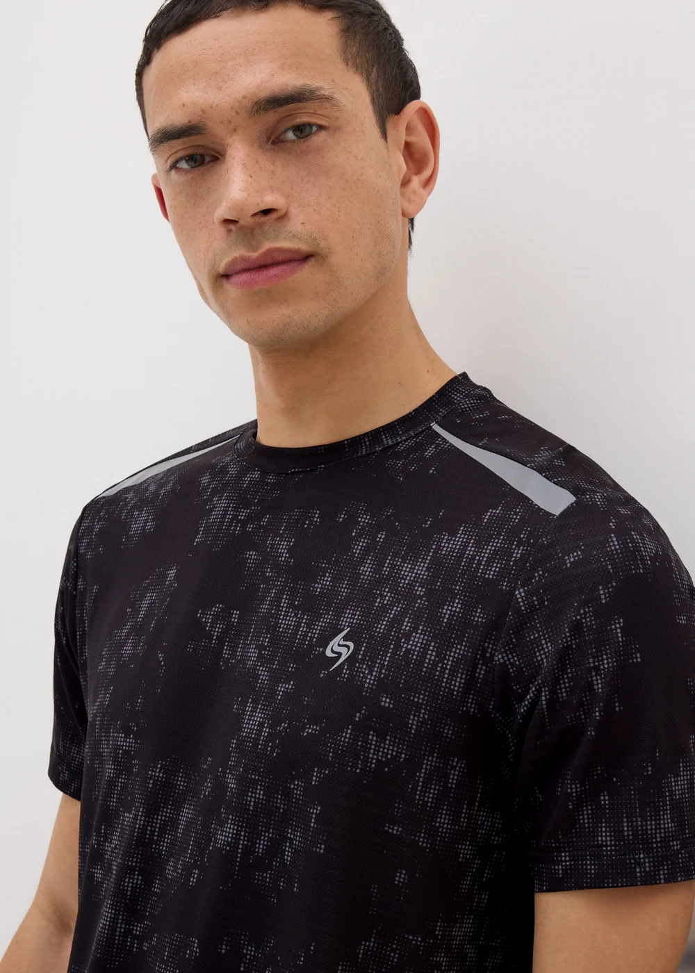 Souluxe Black Printed T-Shirt - S Image 2