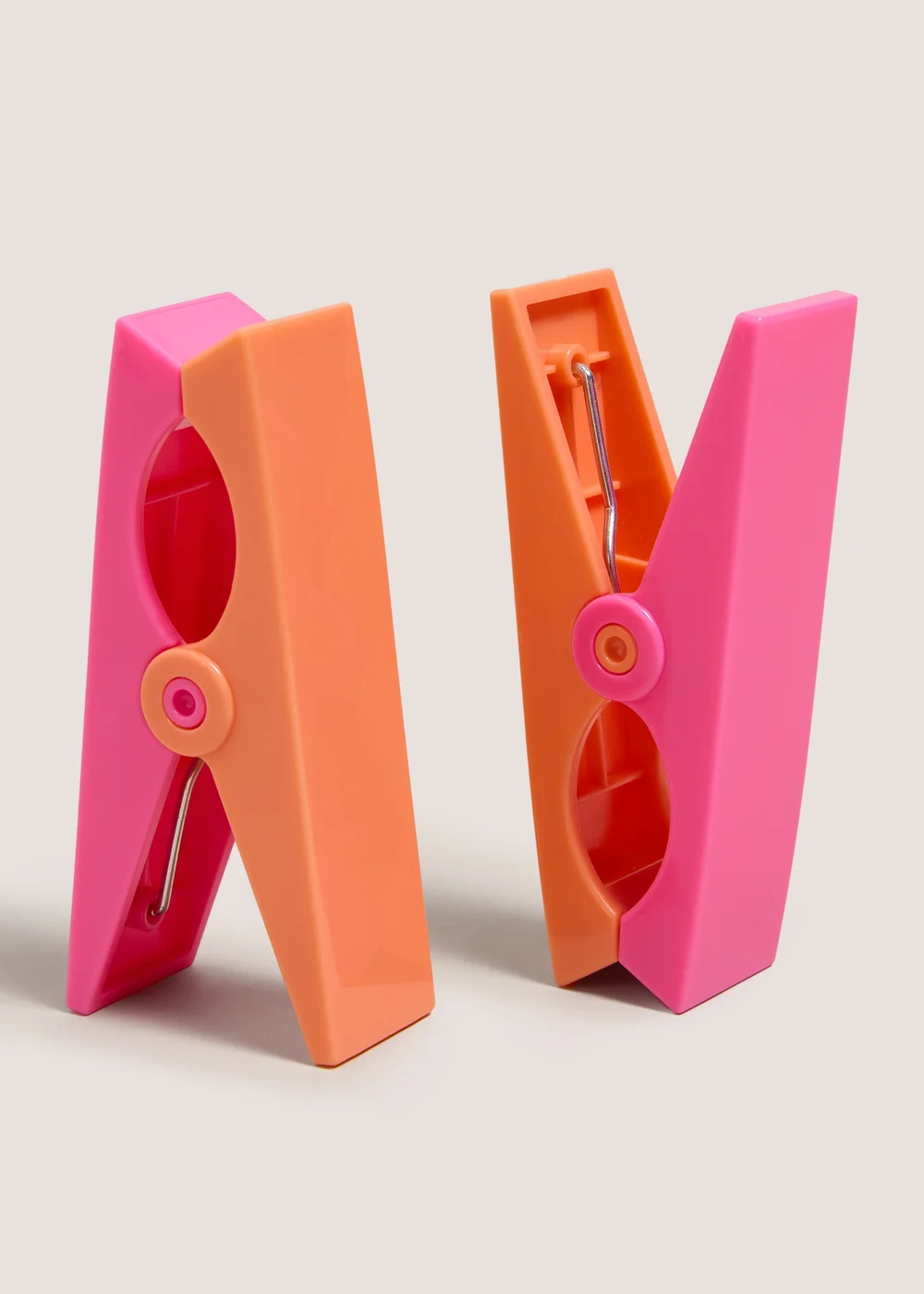 Pink & Orange Beach Towel Clips Image 1