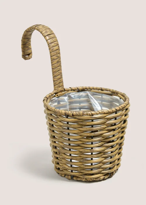 Natural Plastic Woven Wall Planter Image 1