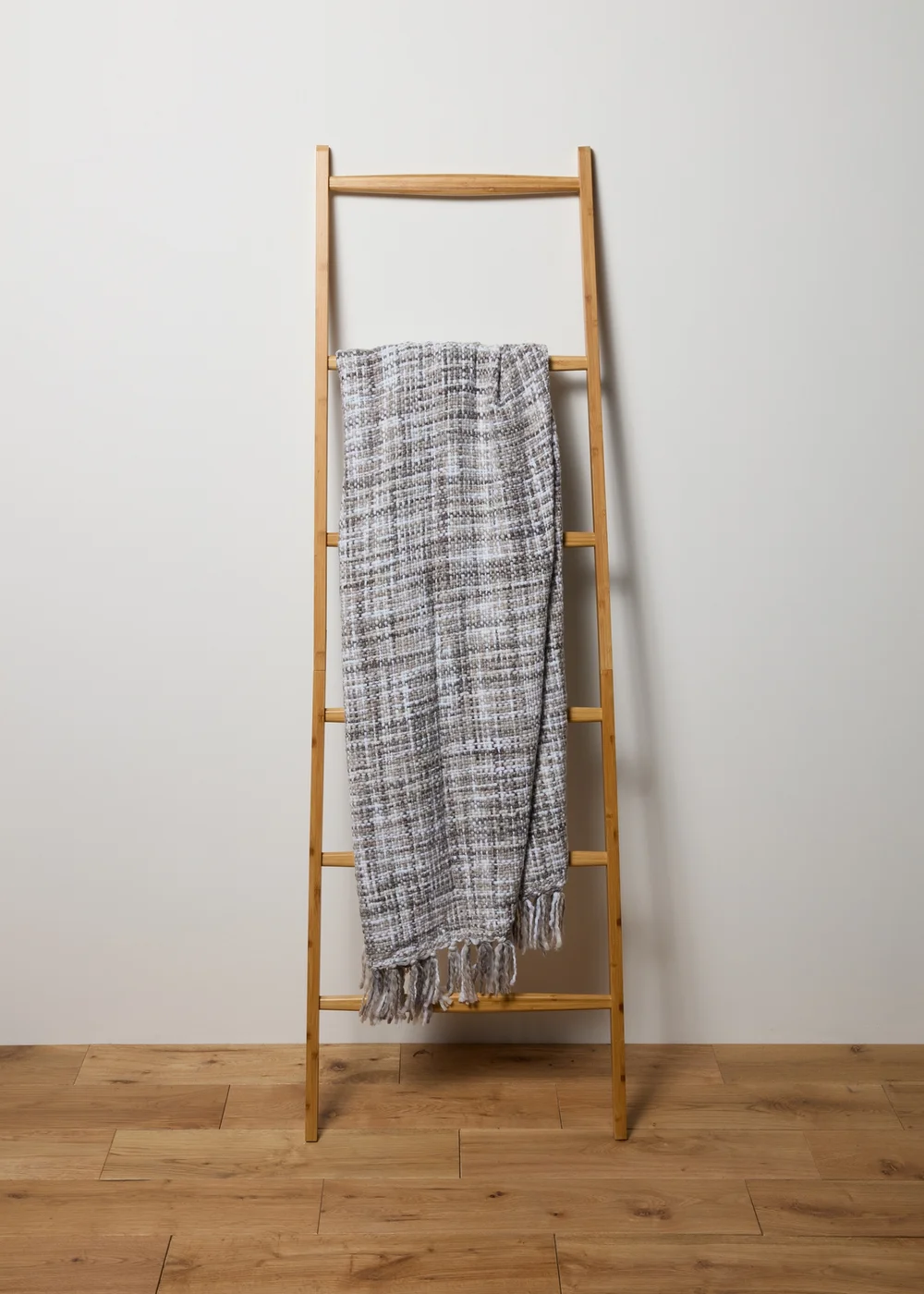 Mono Mottle Throw Image 1