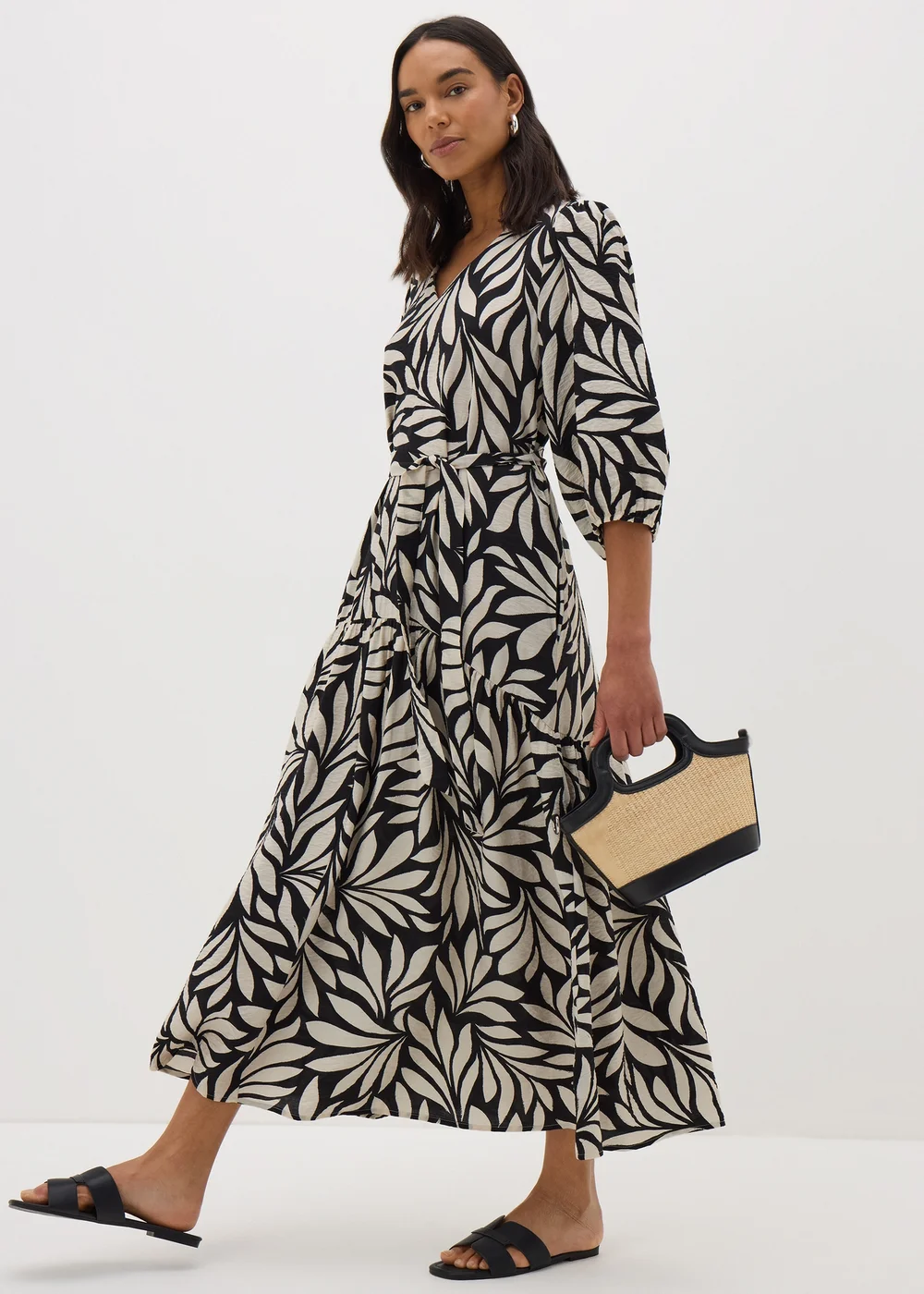 Et Vous Black Monochrome Palm Tie Waist Midaxi Dress - Size 8 Image 1