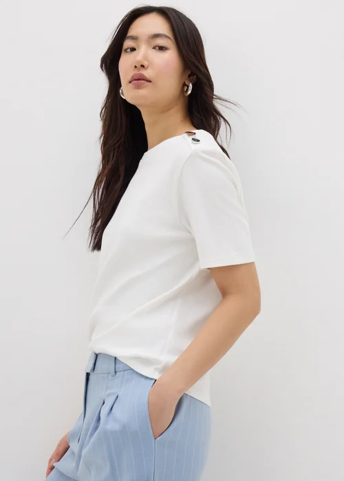 Et Vous White Button Detail Oversized T-Shirt - 8 Image 1