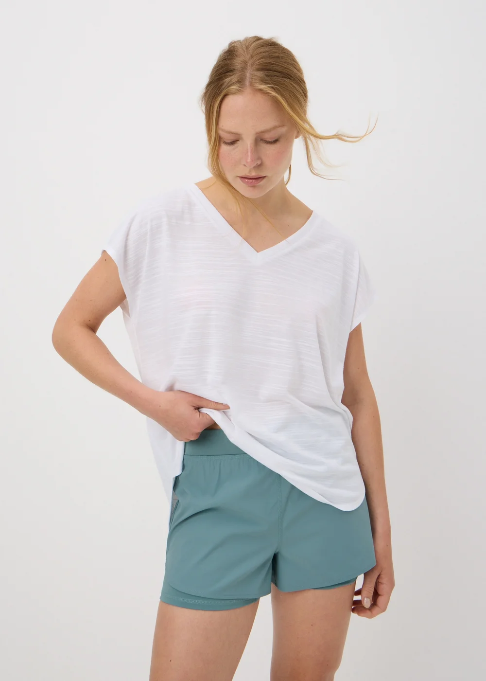 Souluxe Green 2 in 1 Shorts - 8 Image 2