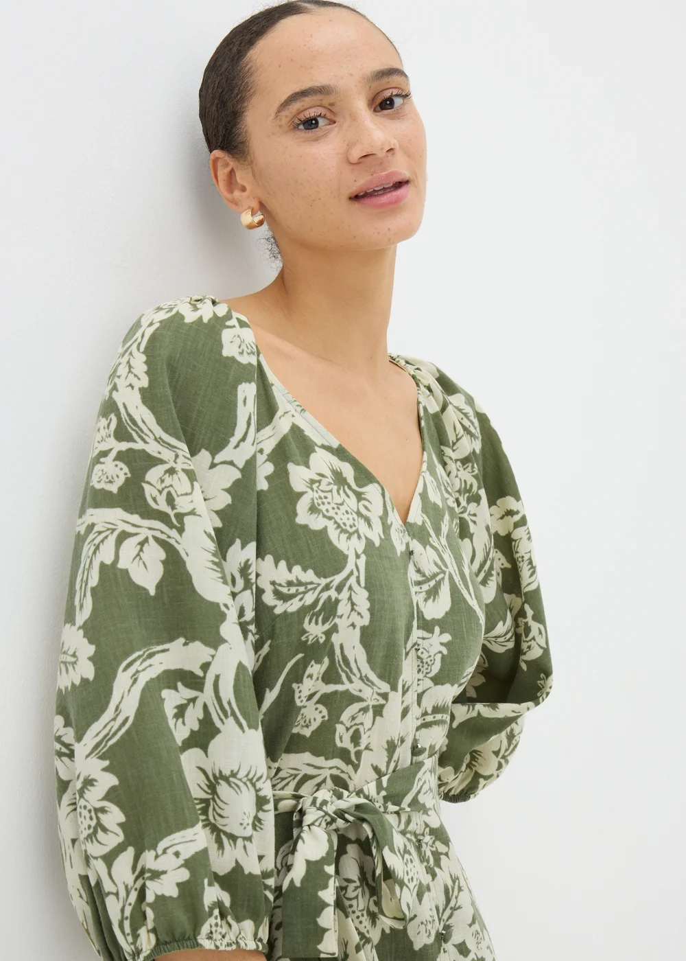 Green Floral Belted Mini Tea Dress - 8 Image 3