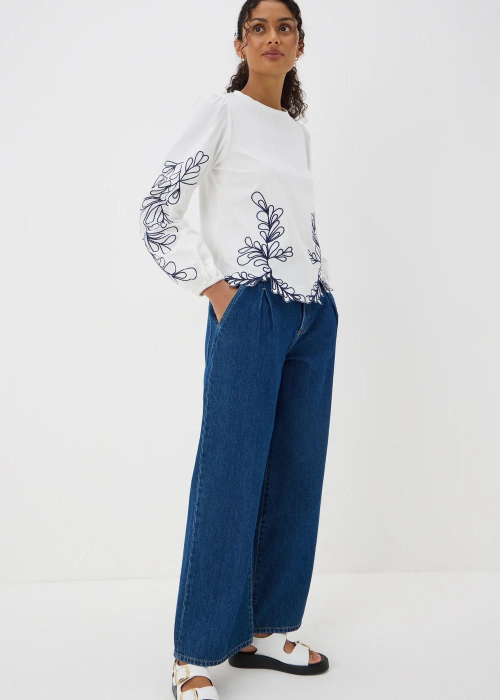 White Embroidery Long Sleeve Top - 8 Image 1