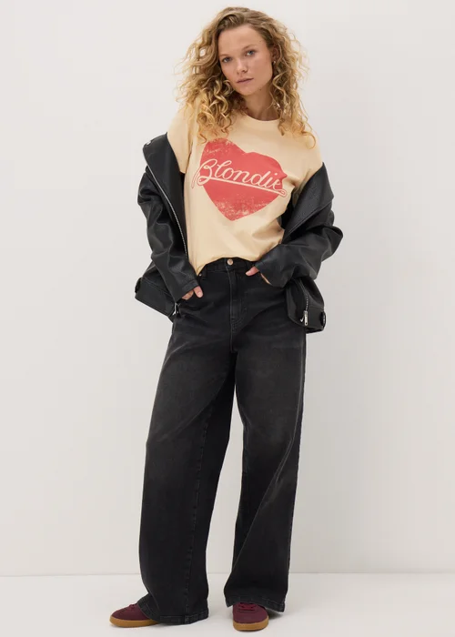 Cream Blondie Heart T-Shirt - S Image 1