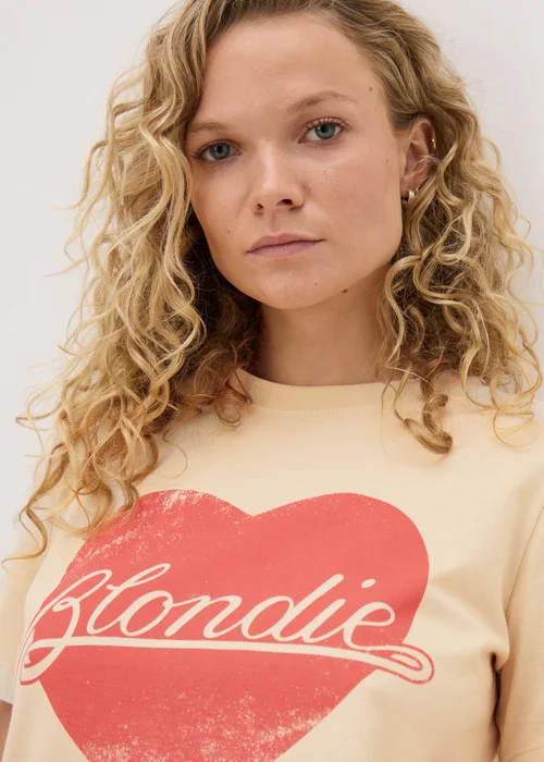 Cream Blondie Heart T-Shirt - S Image 3