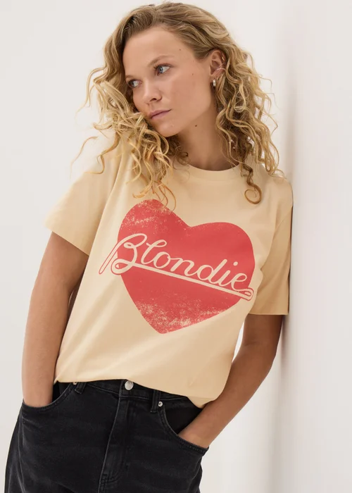 Cream Blondie Heart T-Shirt - S Image 2