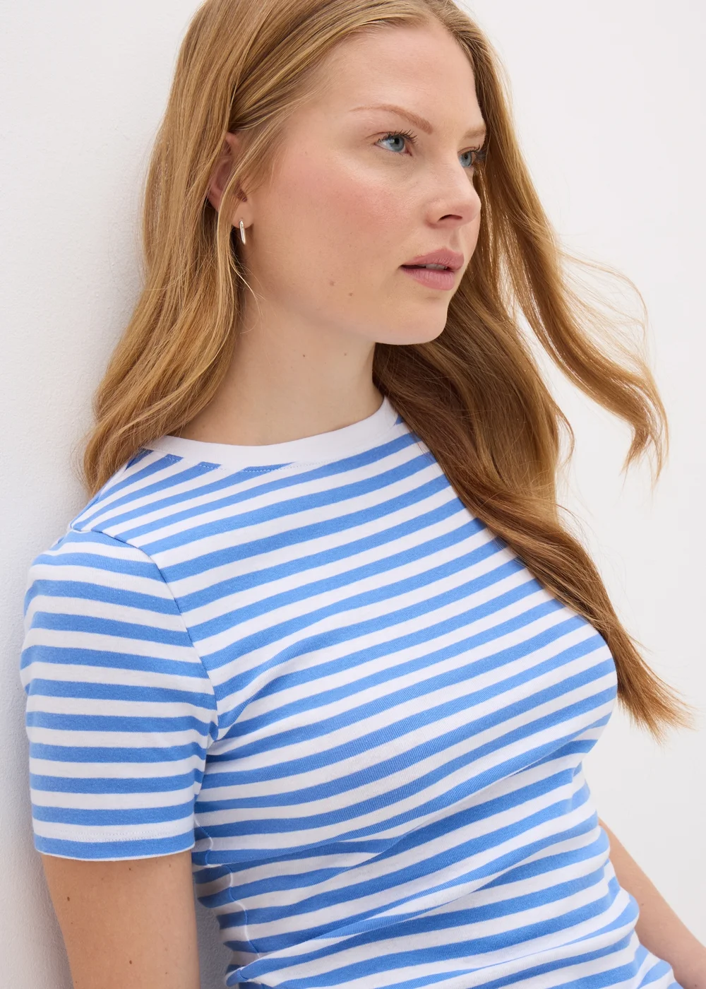Blue Stripe Fitted T-Shirt - 8 Image 3