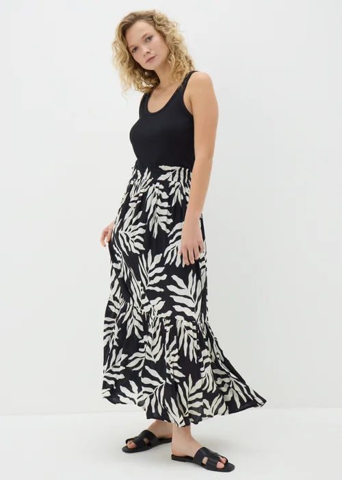 Black Monochrome Leaf Cheesecloth Maxi Skirt - 8 Image 2
