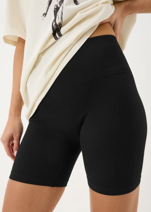 Black Seamless Cycling Shorts - S Image 2