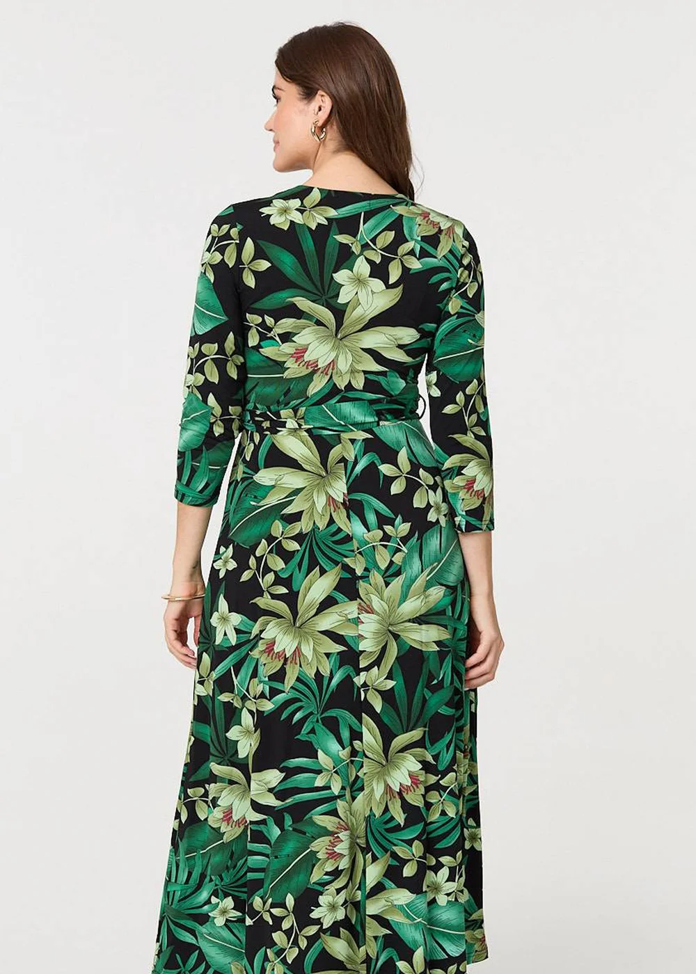 Izabel London Green Floral Tie Waist Wrap Maxi Dress - 8 Image 2