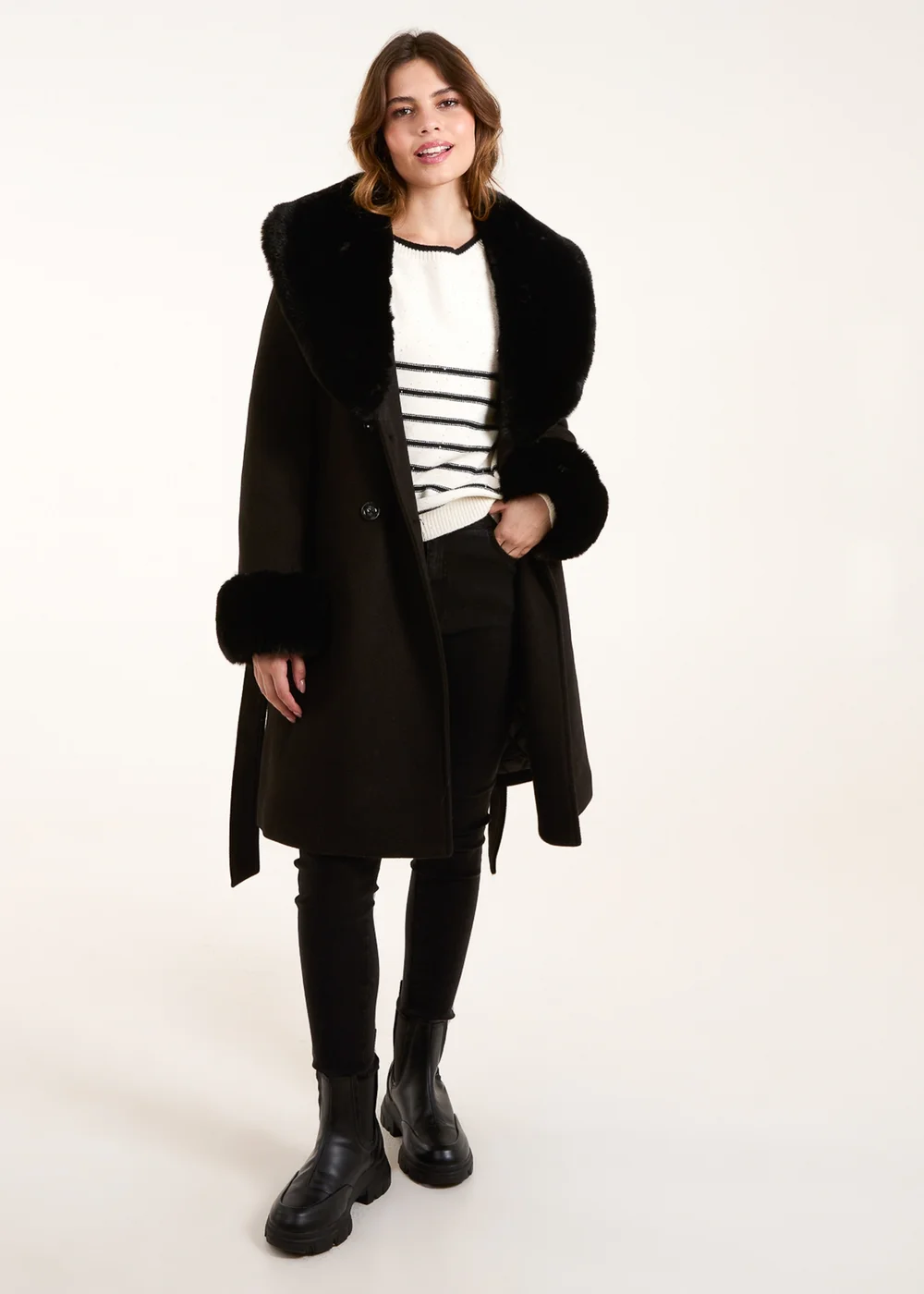 Blue Vanilla Black Faux Fur Belted Coat - Size 8 Image 4