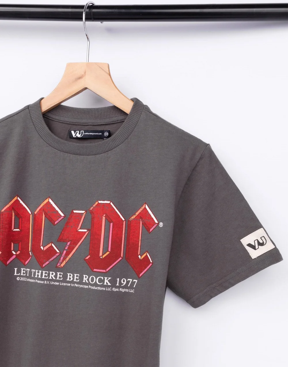 AC/DC Boys Grey Band Distressed Logo T-Shirt (3-12 Years) - 3-4 Yrs Image 3