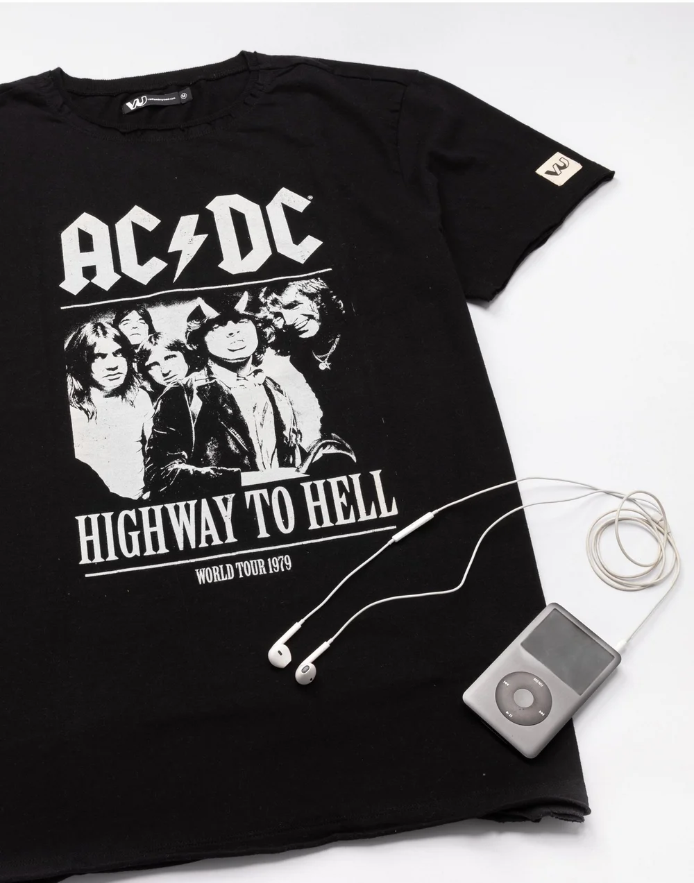 AC/DC 'Thunderstruck' (Nero) T-Shirt - NUOVO E UFFICIALE AC/DC 'Thunderstruck' (Nero) T-Shirt - NUOVO E UFFICIALE