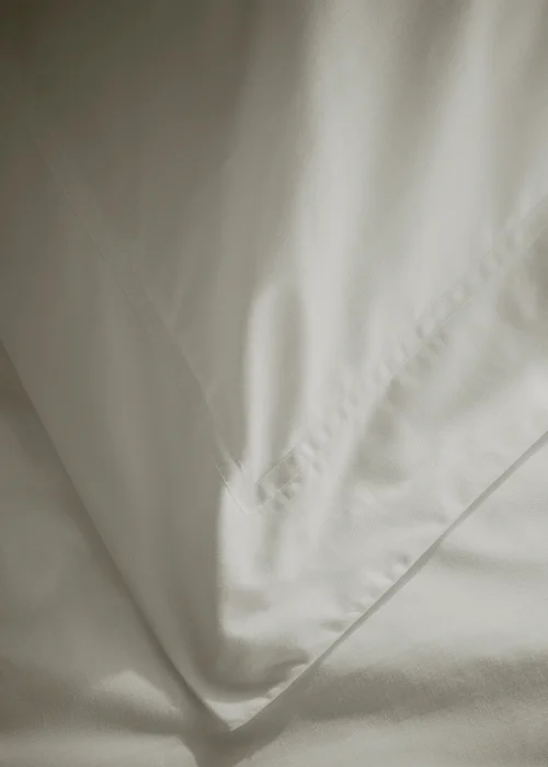 Bianca Fine Linens Natural Temperature Controlling Tencel Lyocell Oxford Pillowcase - One Size Image 2