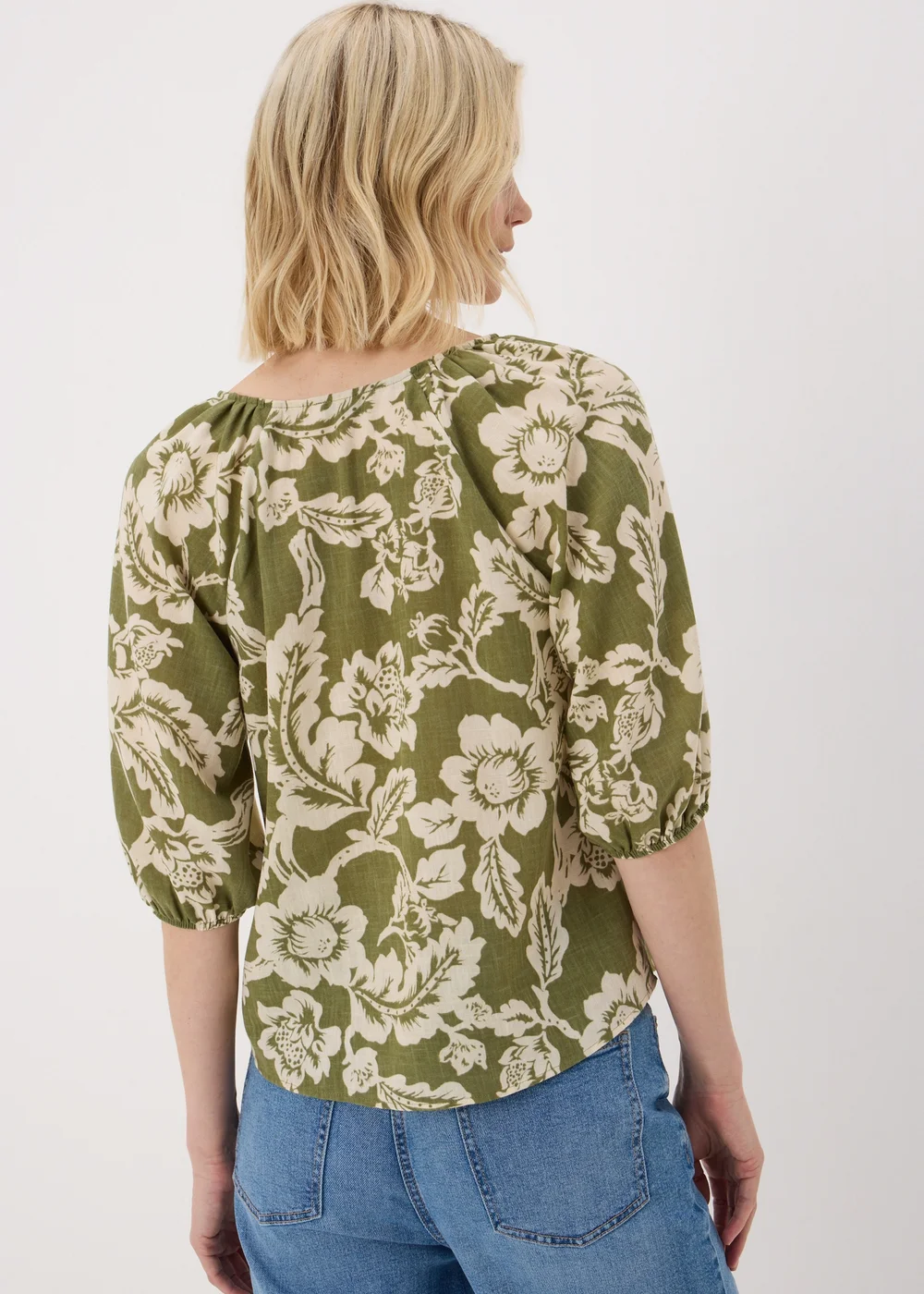Green Floral V-Neck Tea Top - 8 Image 2