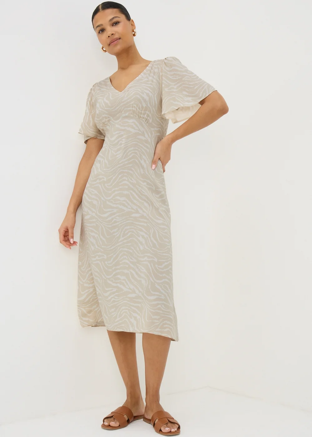 Cream Zebra Print Midi Tea Dress - Size 8 | Matalan Cream Zebra Print Midi Tea Dress - Size 8 | Matalan