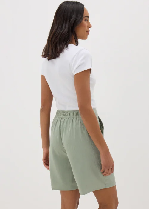 Sage Green Clipper Shorts - 8 Image 2