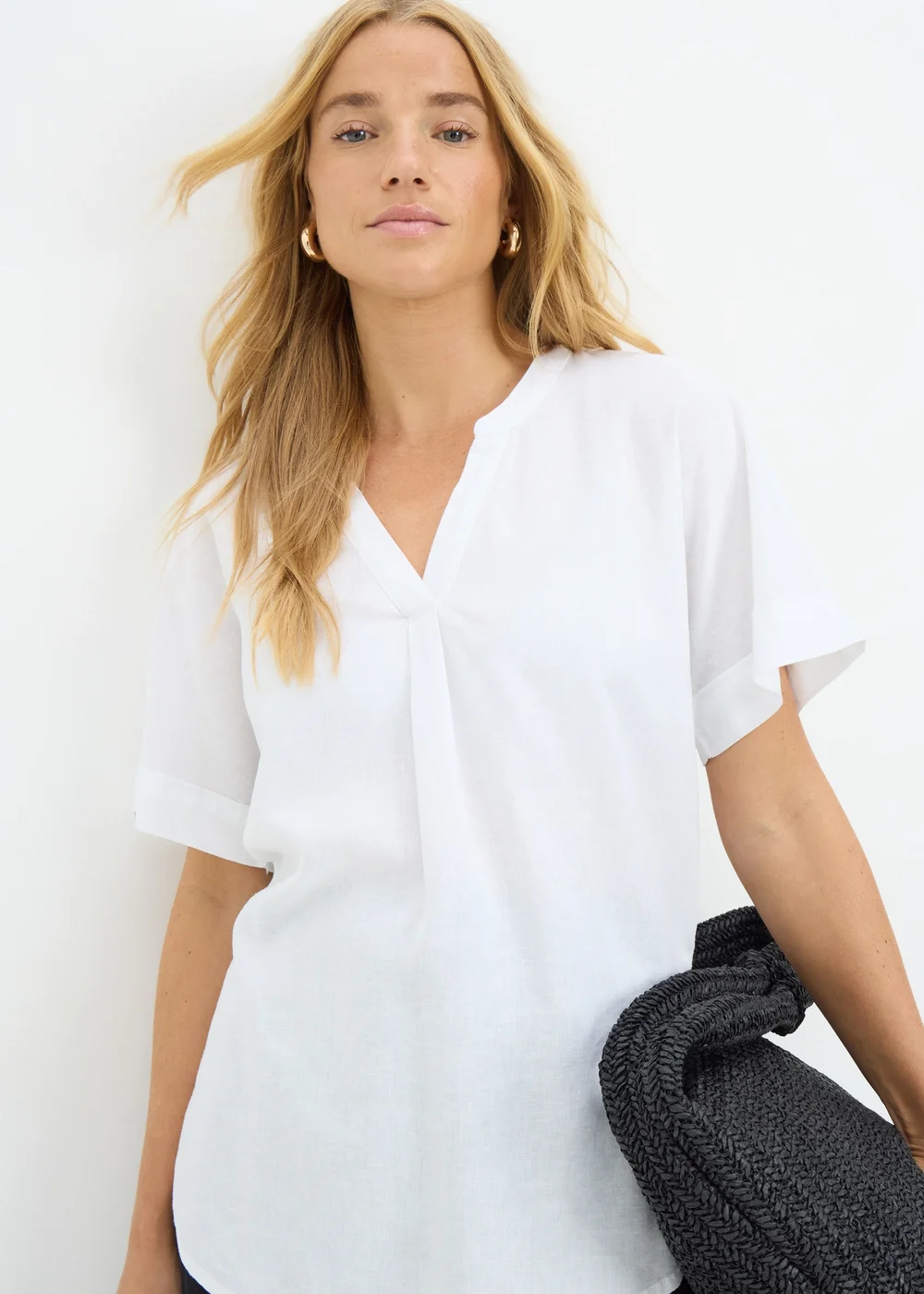 White Linen Blend V-Neck Top - 8 Image 1