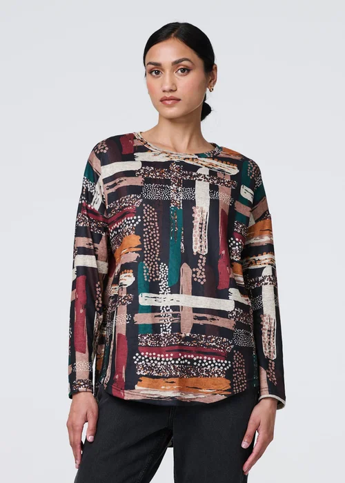 Izabel London Brown Brushstroke Print Curved Hem Top - 8 Image 4