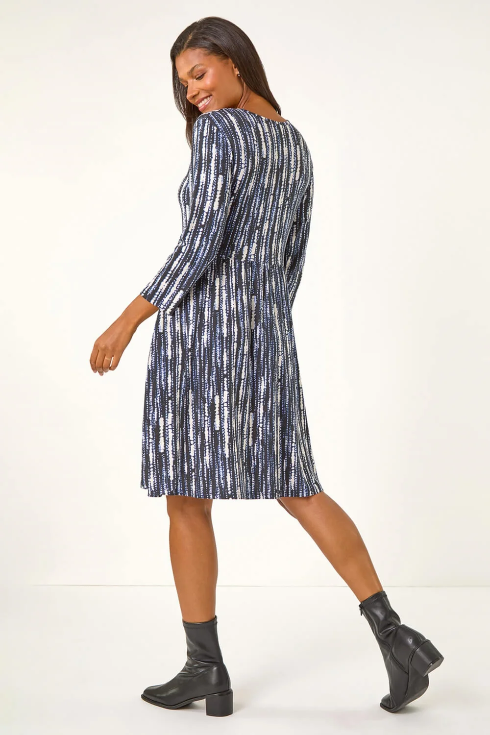 Roman Black Tie Dye Button Detail V-Neck Dress - 10 Image 3