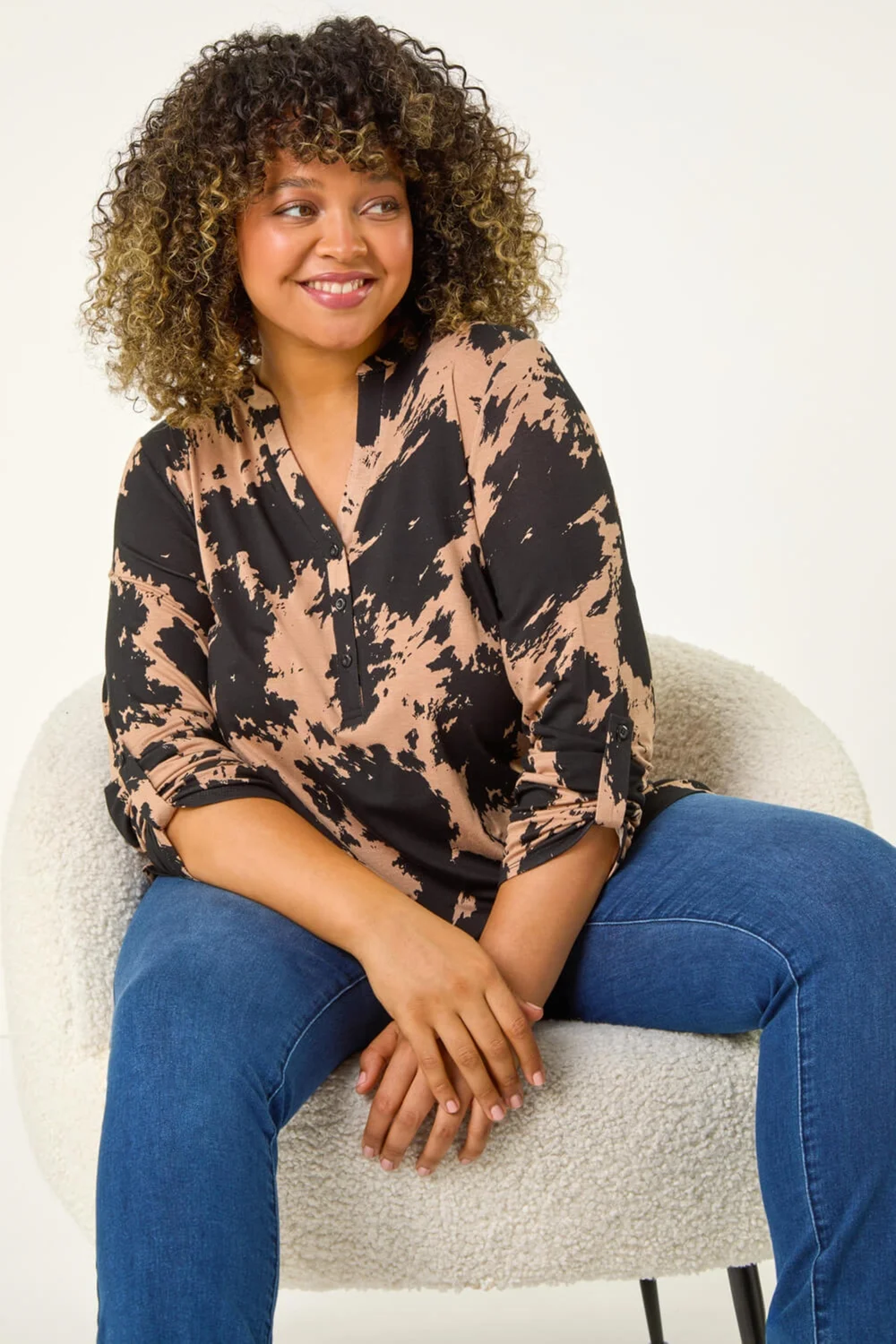 Roman Black Curve Stretch Jersey Abstract Top - Size 30-32 Image 2