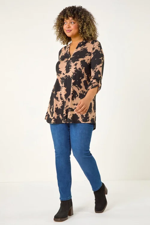 Roman Black Curve Stretch Jersey Abstract Top - Size 30-32 Image 3