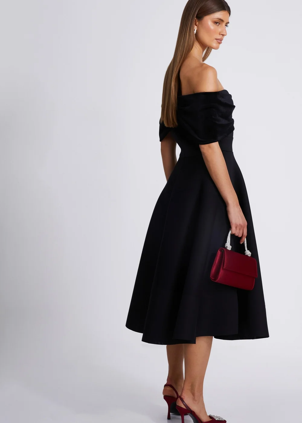 Quiz Black Velvet Neckline Skater Dress - 6 Image 2