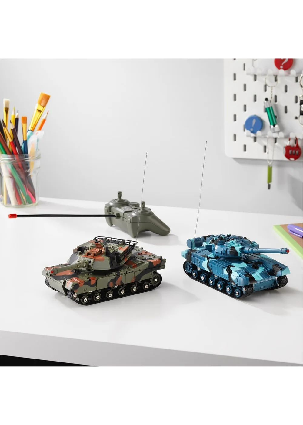 RED5 Multi Battle Tanks Twin Pack - One Size Image 1