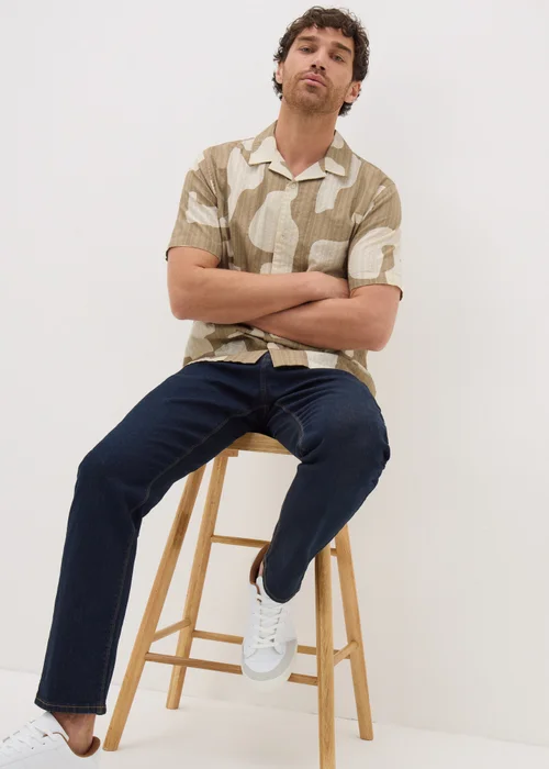 Stone Abstract Short Sleeve Shirt - S Image 3