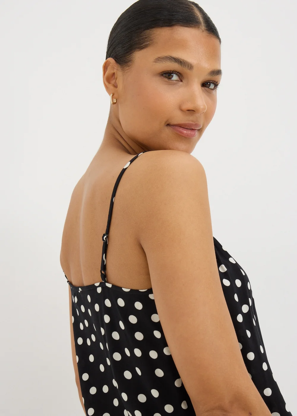 Black Monochrome Spot Cami Top - 8 Image 3