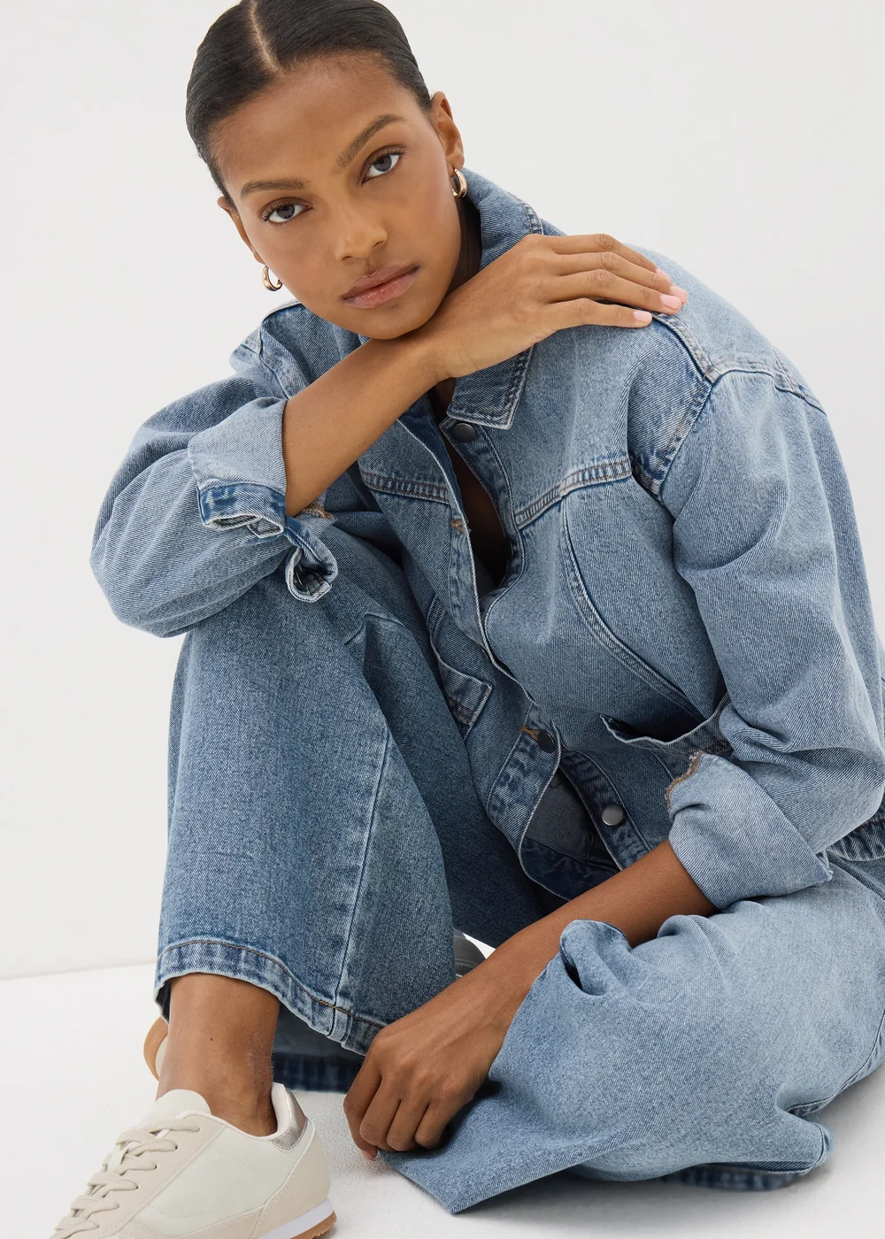 Papaya Petite Mid Wash Wide Leg Jeans - 6 Image 1