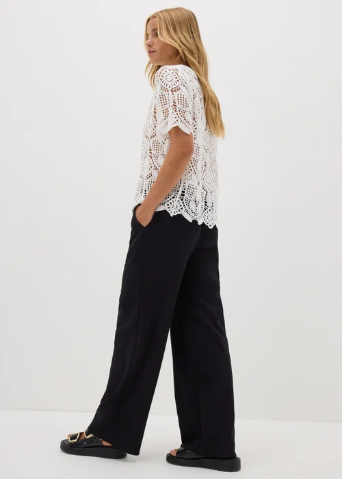 Cream Crochet Short Sleeve Top - 8 Image 3