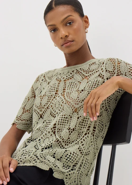 Green Crochet Top - 8 Image 1