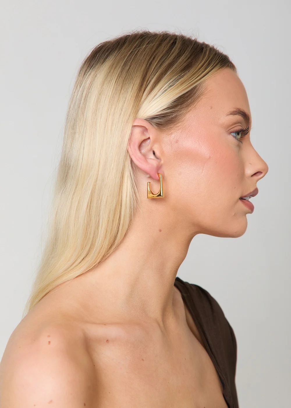 Madein Gold Earrings - One Size Image 3