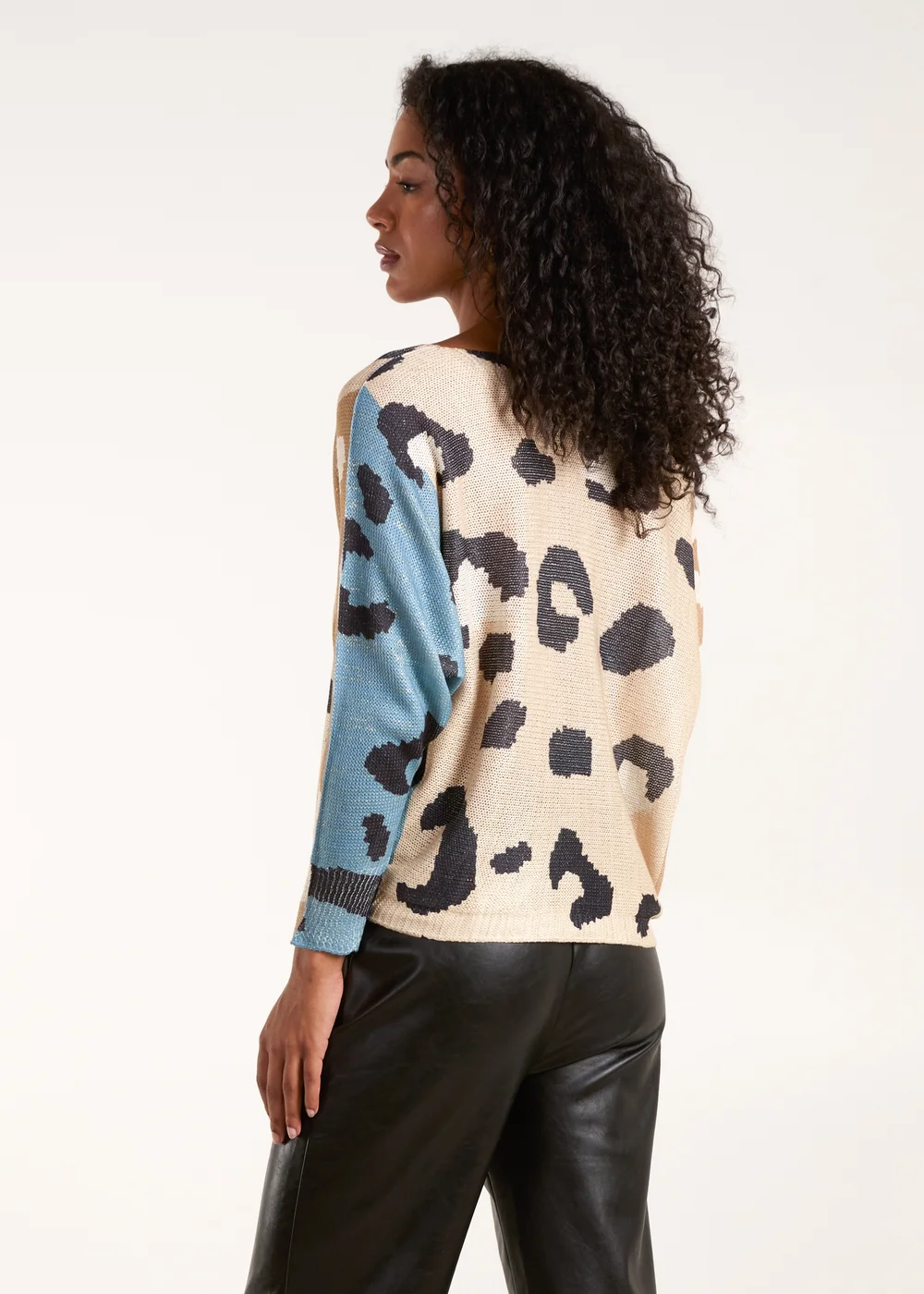 Blue Vanilla Brown Colour Block Leopard Fine Knit Jumper - One Size Image 2